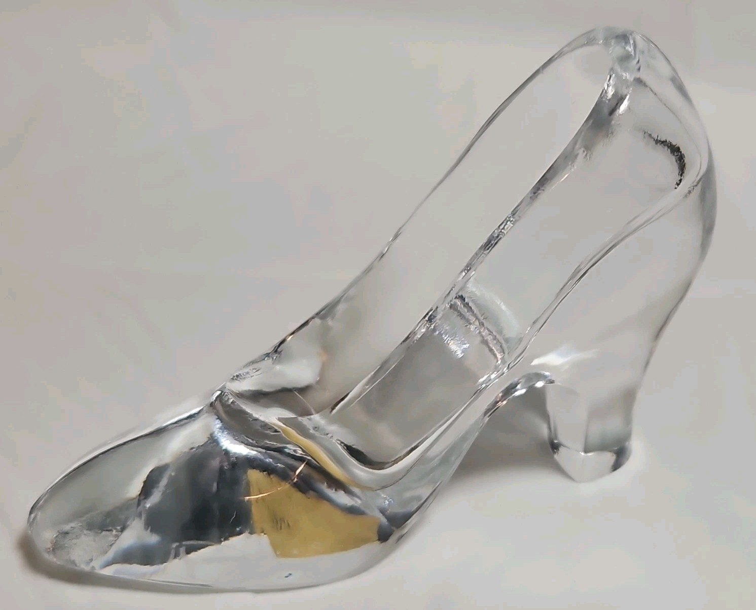 Fenton Art Glass slipper shoes, colonial green hobnail pattern cat head design