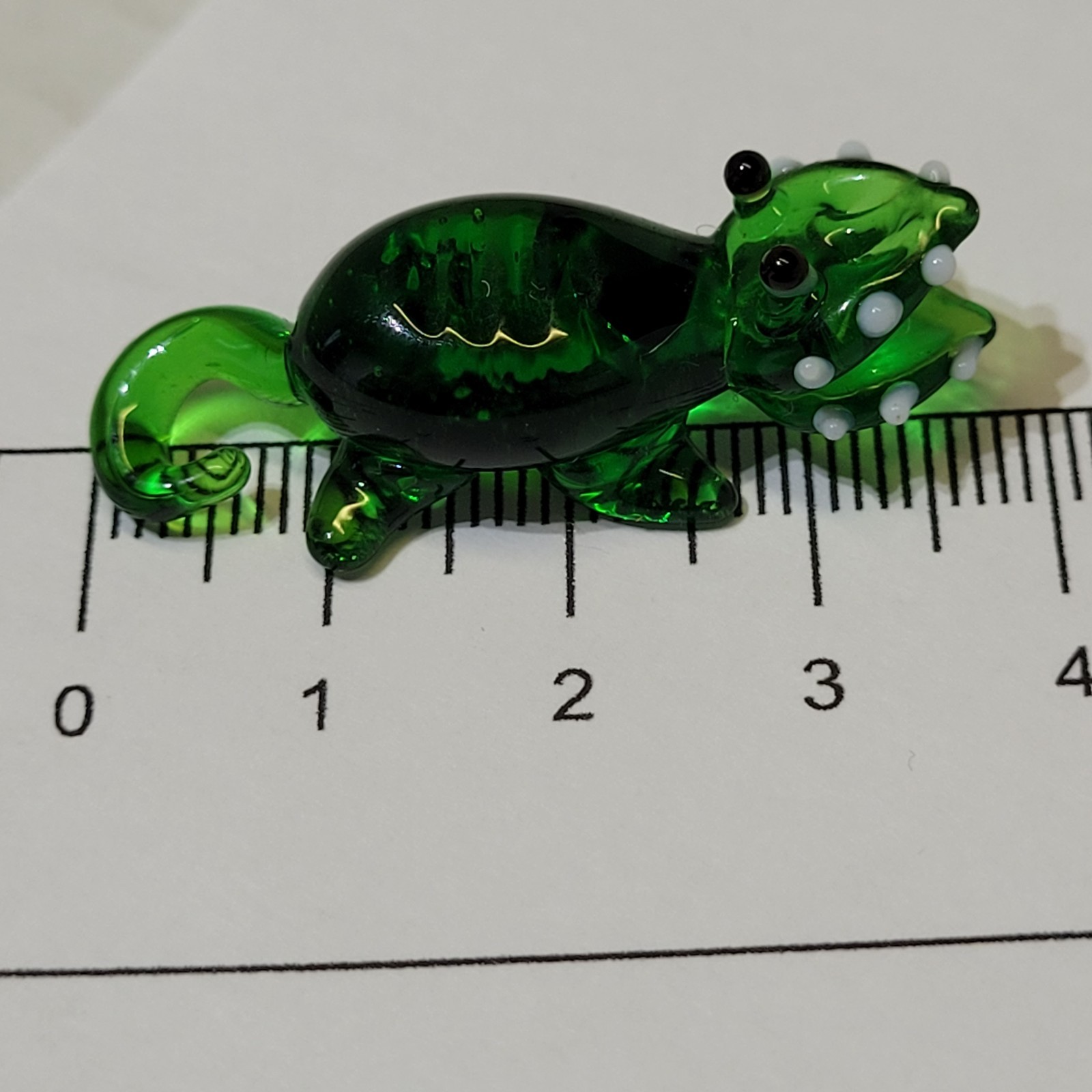 Art Glass Alligator Figurine Mini 2cm Green White Hand Blown