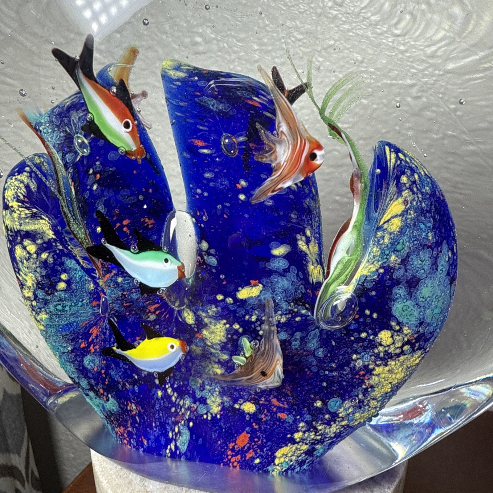 Vintage Large Glass Double Sided 10 Fish Aquarium Sculpture 8 Pounds Paperweight