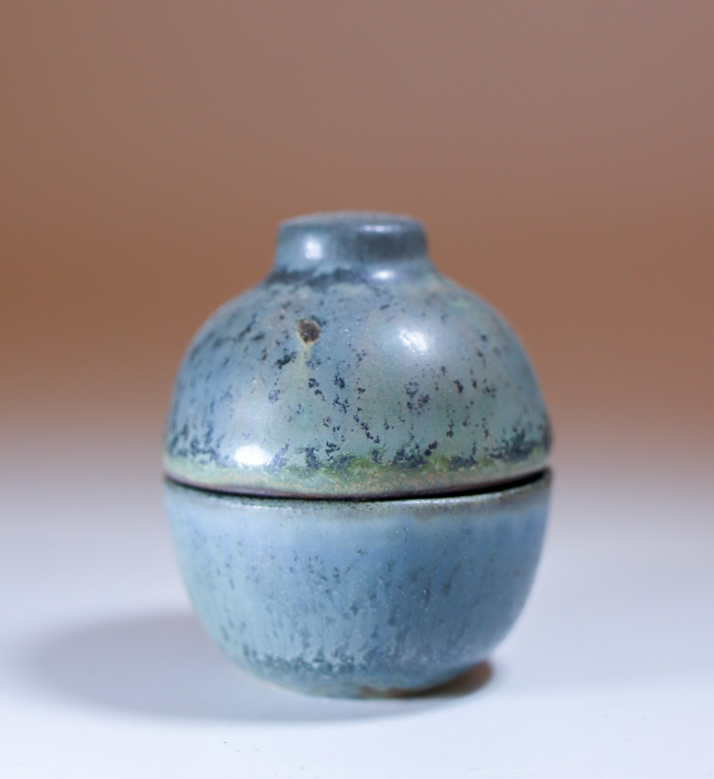 Lovely Lidded Miniature Jar – Carl-Harry Stålhane Rörstrand – Midcentury Modern