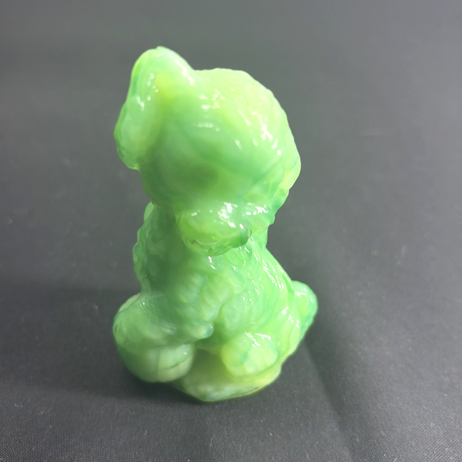 Boyd Skippy Dog Figurine Mint Green Slag 3.5″ Vaseline Uranium Glass Glow HTF