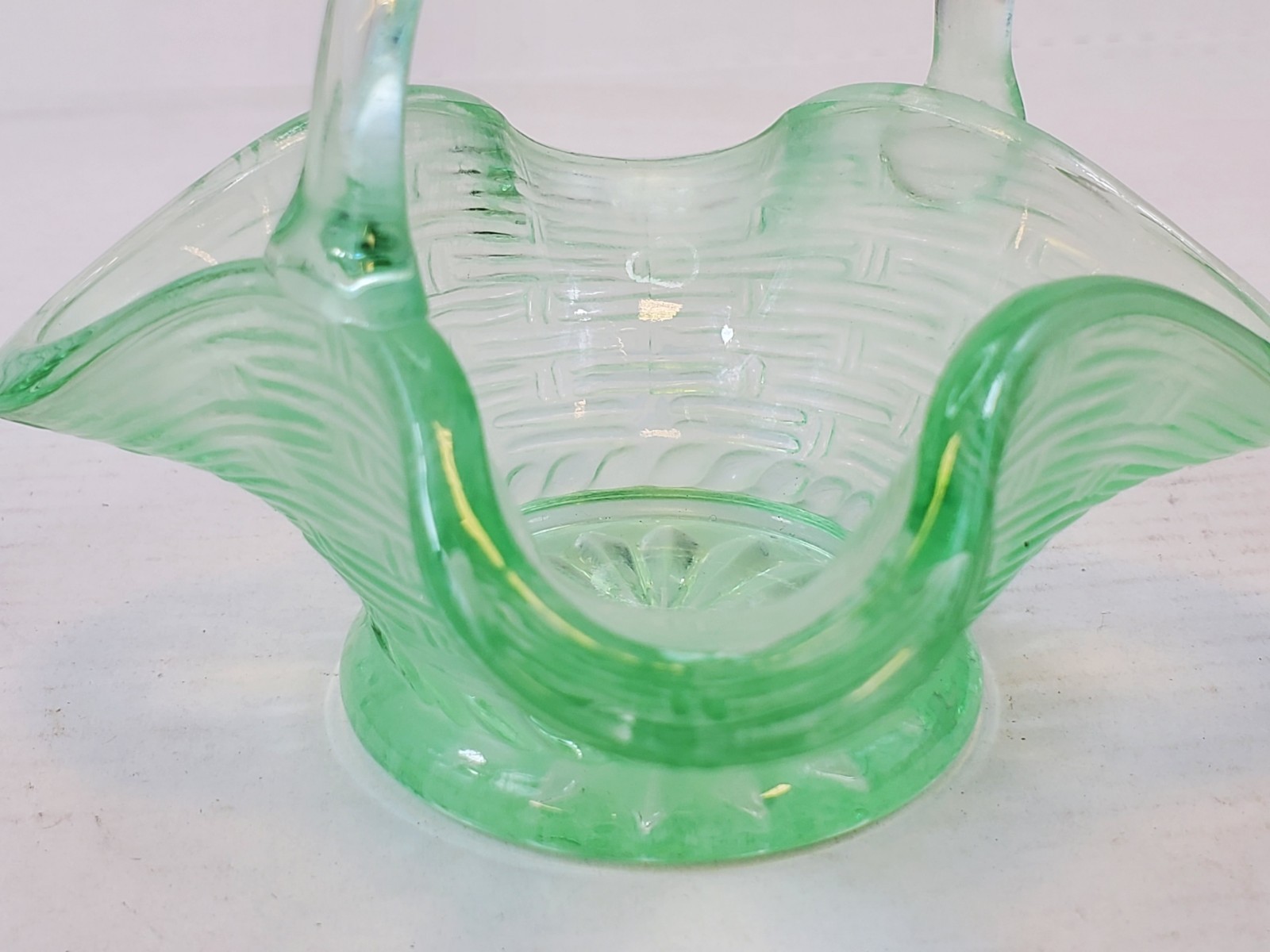 Vintage Small Green Depression Glass Basket w/ Applied Handle Basket Weave Look