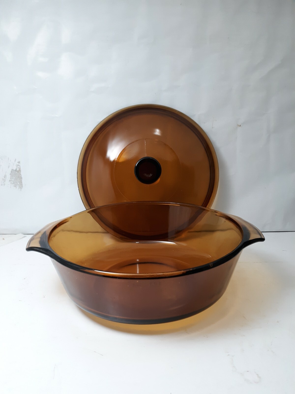 Anchor Hocking Fire King #437 Amber Casserole Dish with Lid & Basket 1-1/2 QT