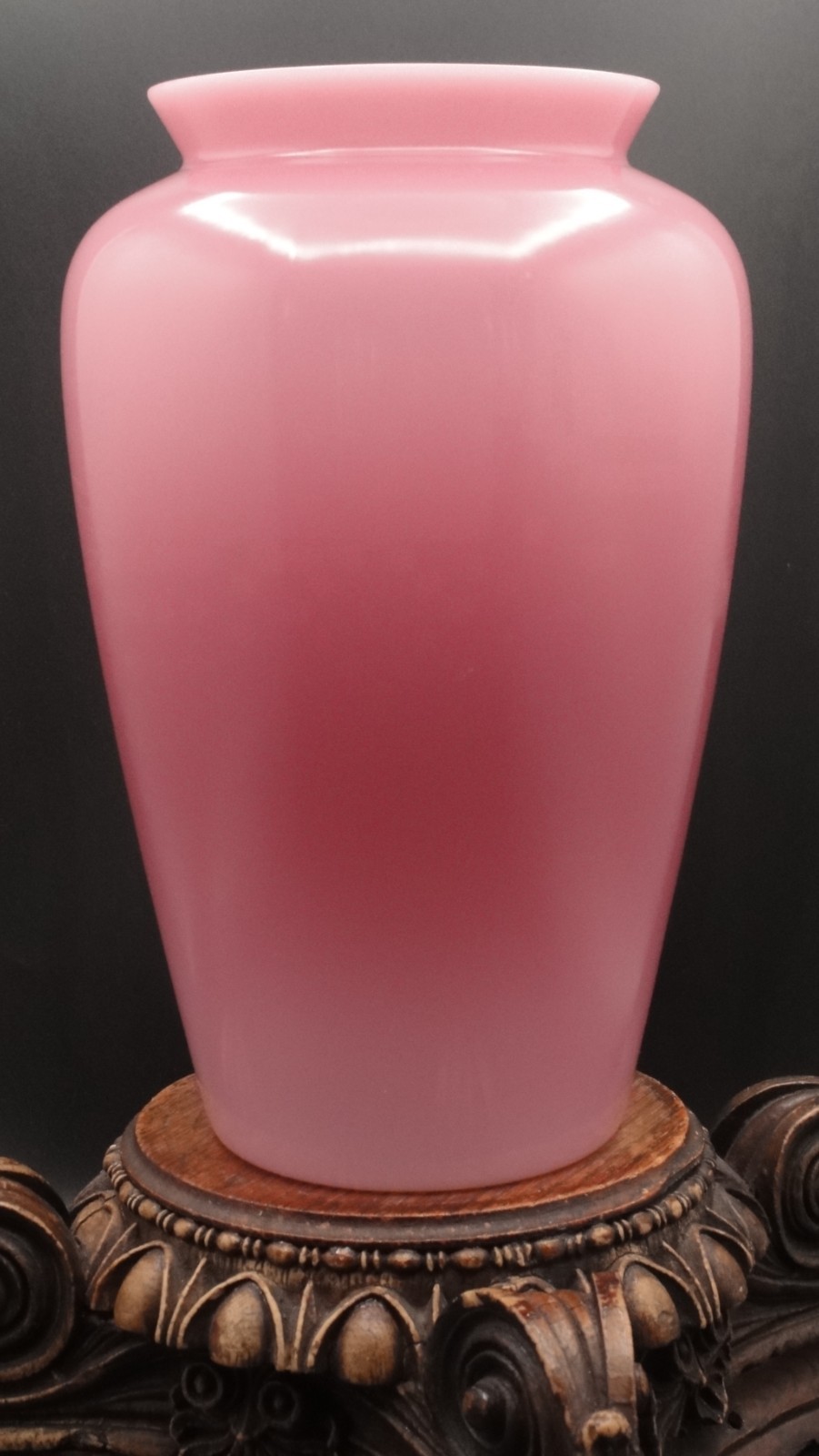 Fenton Connoisseur Collection Sand Carved Rose Quartz Art Glass Cameo Vase