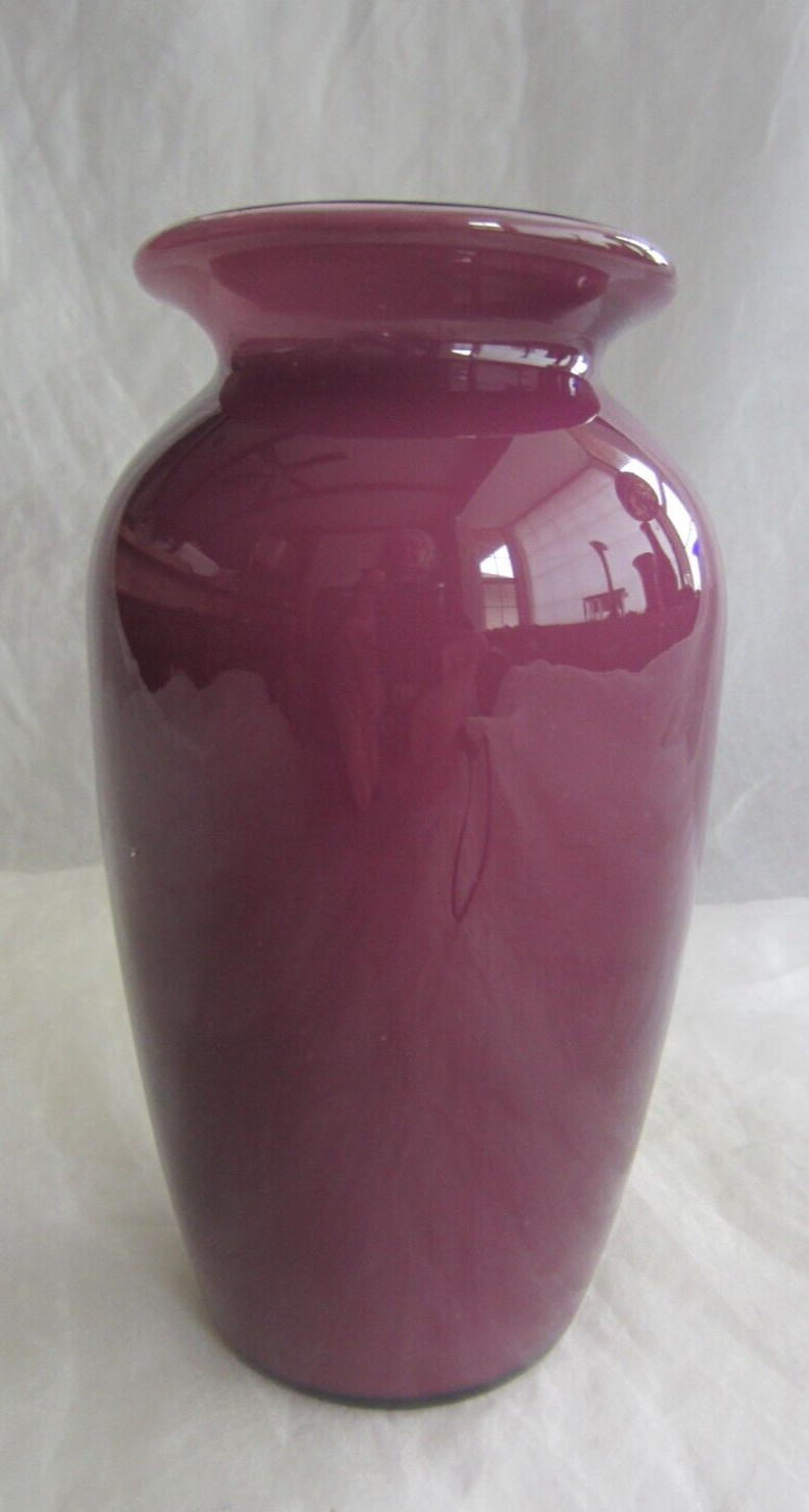 Amethyst Purple Art Glass Optic Small Bud Vase Classic Urn Shape 5.5″