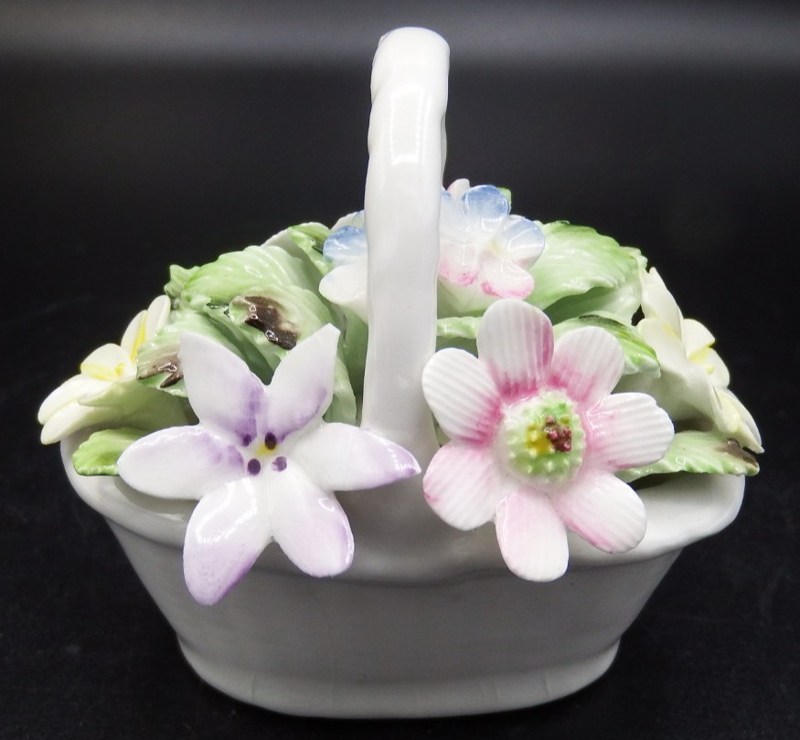 Royale Stratford Porcelain Floral Basket w/handle EXC!!