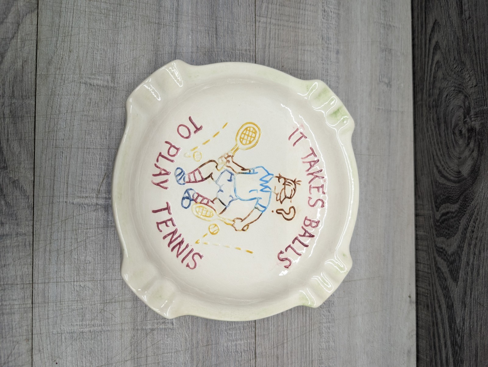 Holland Mold Tennis Cartoon Ceramic Round Ashtray Decorative Glossy Pottery 1979