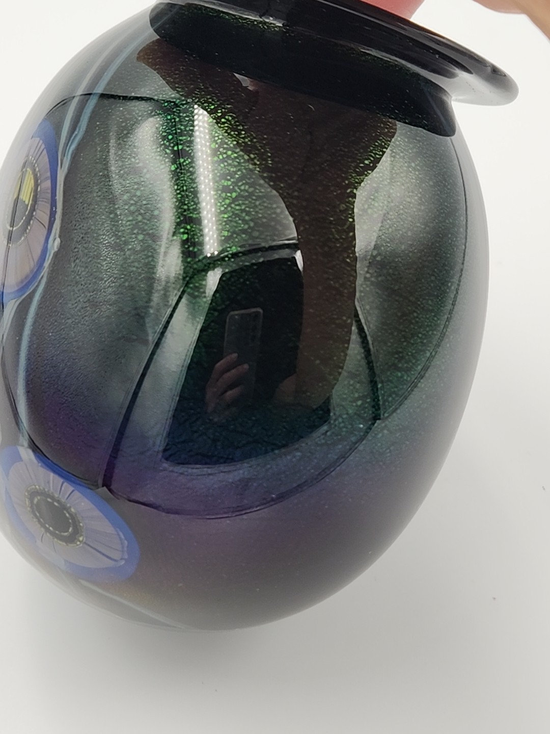 Eickholt 2001 Multicolored Dichroic Seascape Urchin Glass Vase 5 1/4″ T