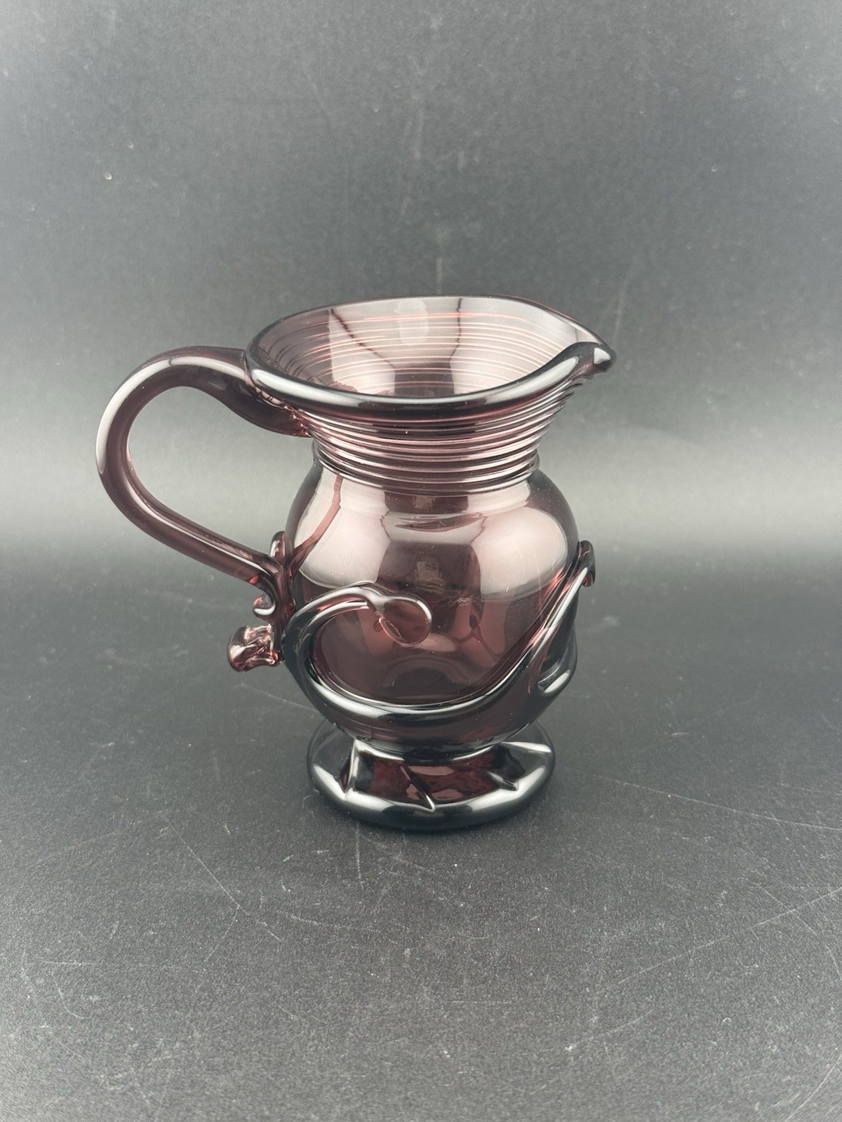 VTG Liberty Village Doug Merritt Blown Glass Lilly Pad Mini Pitcher Signed GLOWS