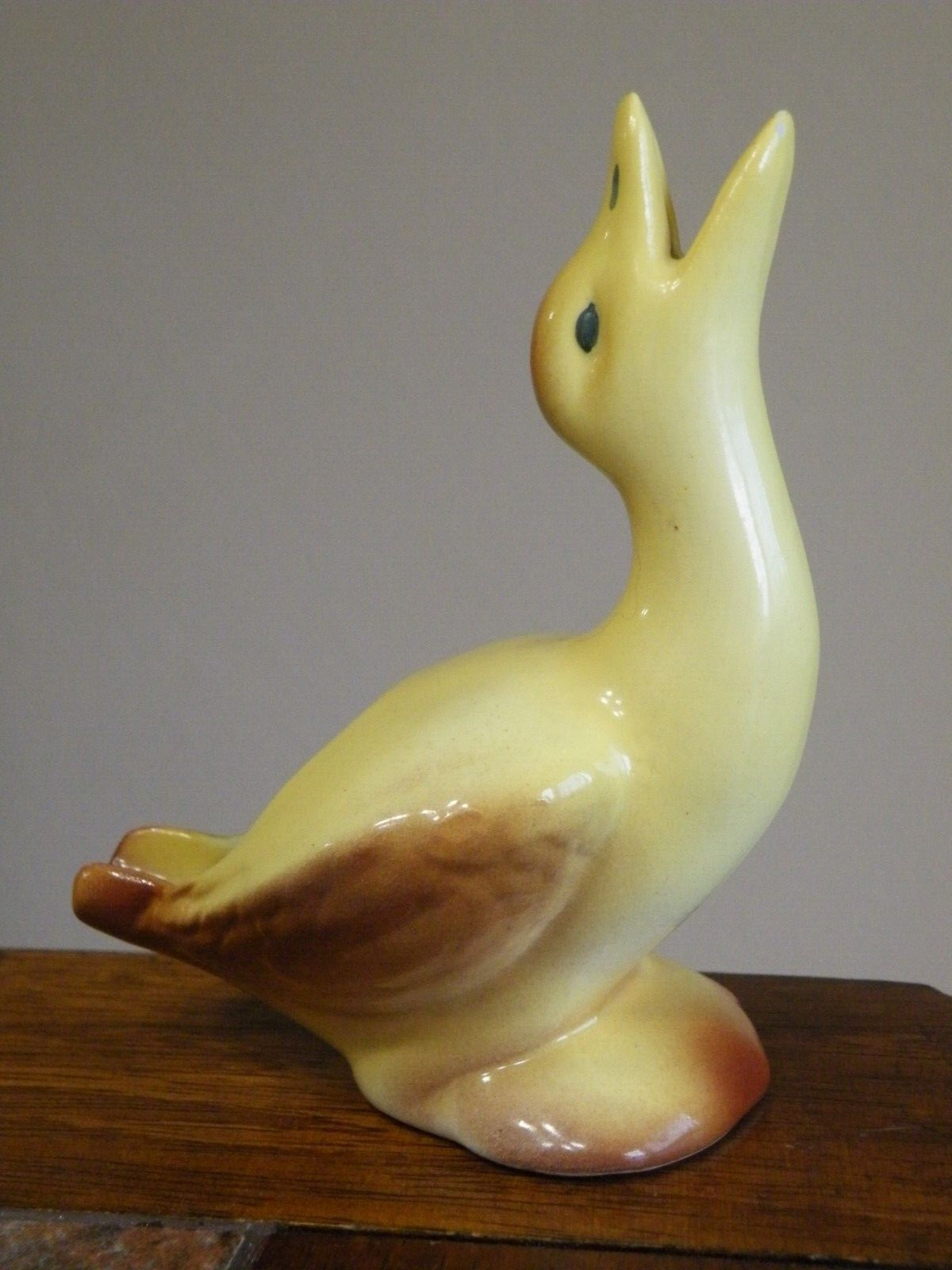 VINTAGE ceramic YELLOW Duck FIGURINE Ashtray Trinket Dish MCM Free Ship