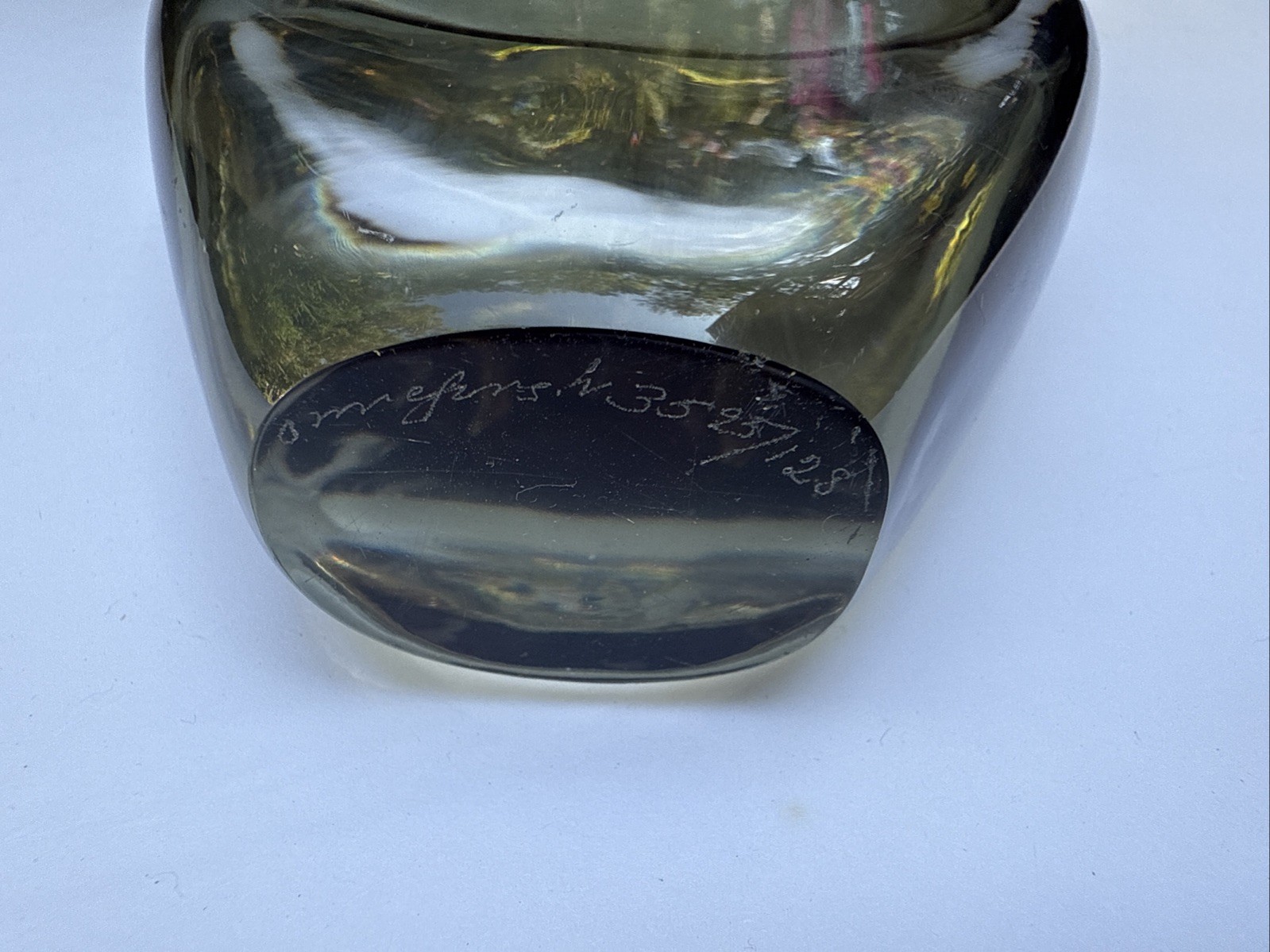 Orrefors – Nils Landberg Sommerso Clear and Smoke Glass 7-5/8″ Vase Signed