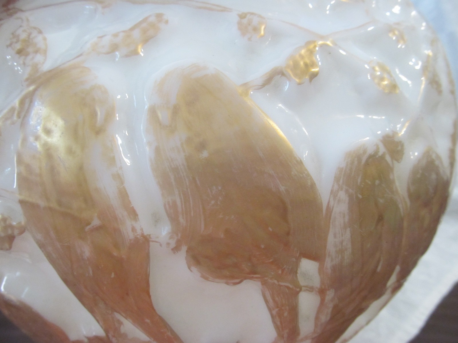 HUGE~Vintage Art Deco Lovebirds Embossed Vase Consolidated~Phoenix Art Glass 11″