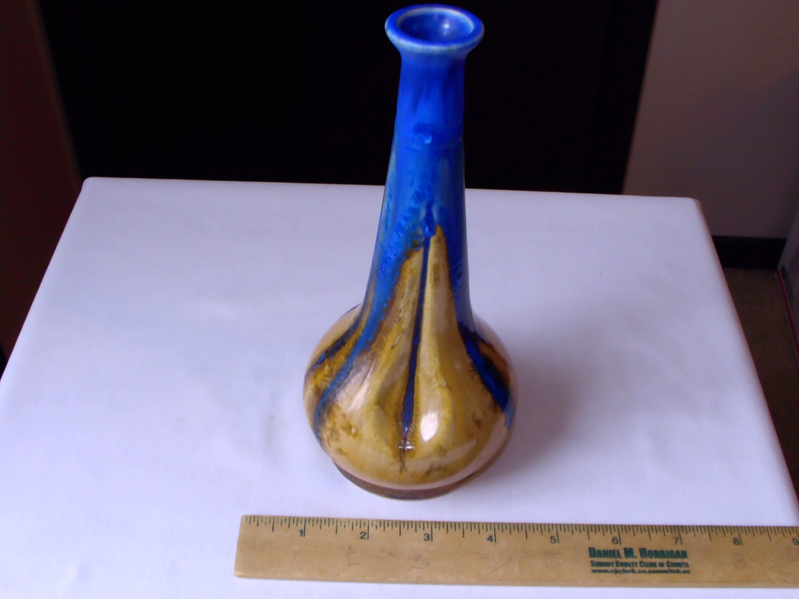 VINTAGE ART POTTERY BUD VASE MADE IN FRANCE BLUE TAN BROWN 7 1/2″