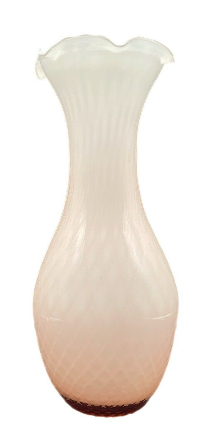 Lavorazione Arte Murano Italy Peach & White Quilted Ruffle Top 13″ Vase