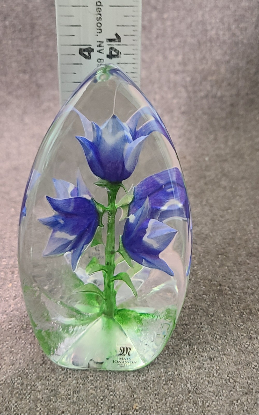 Crystal With Blue Flowers By Mats Jonasson Sweden Signed And Numbered