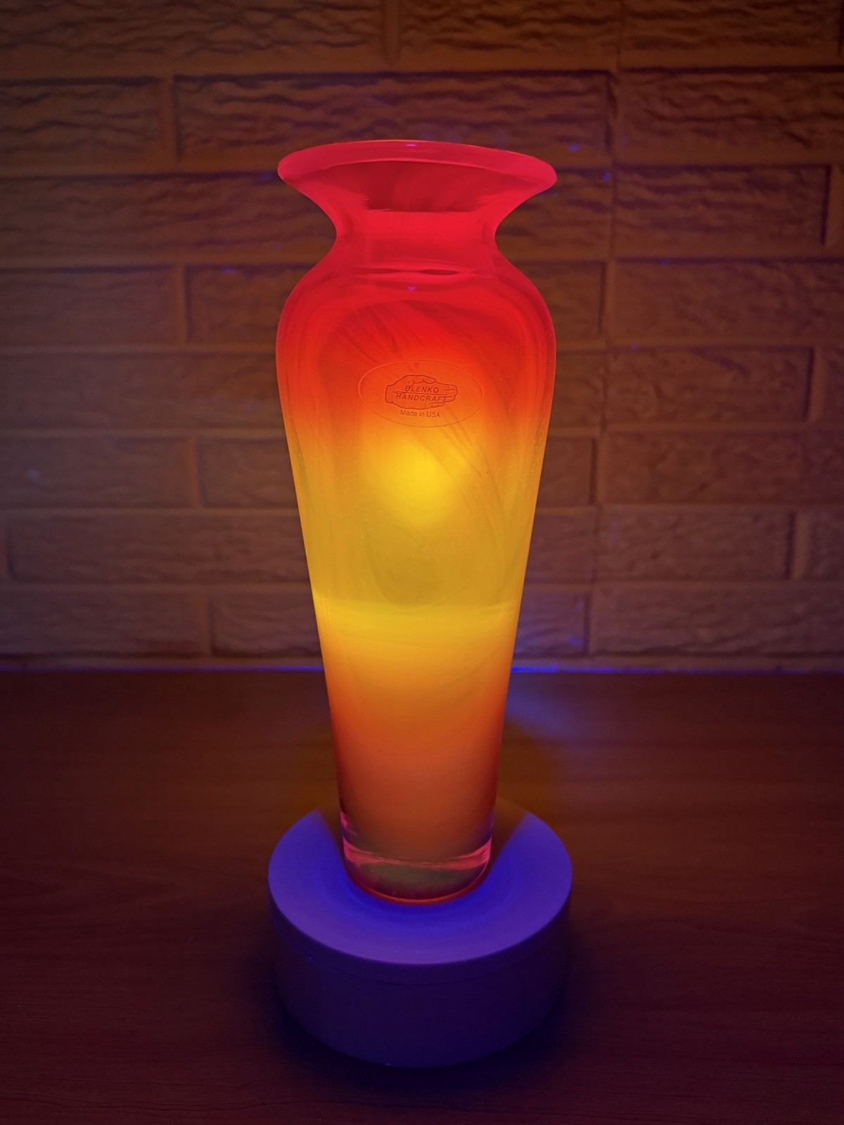 Blenko Handcraft Tequila Sunrise Art Glass Vase 10” Cadmium Glow Made In USA