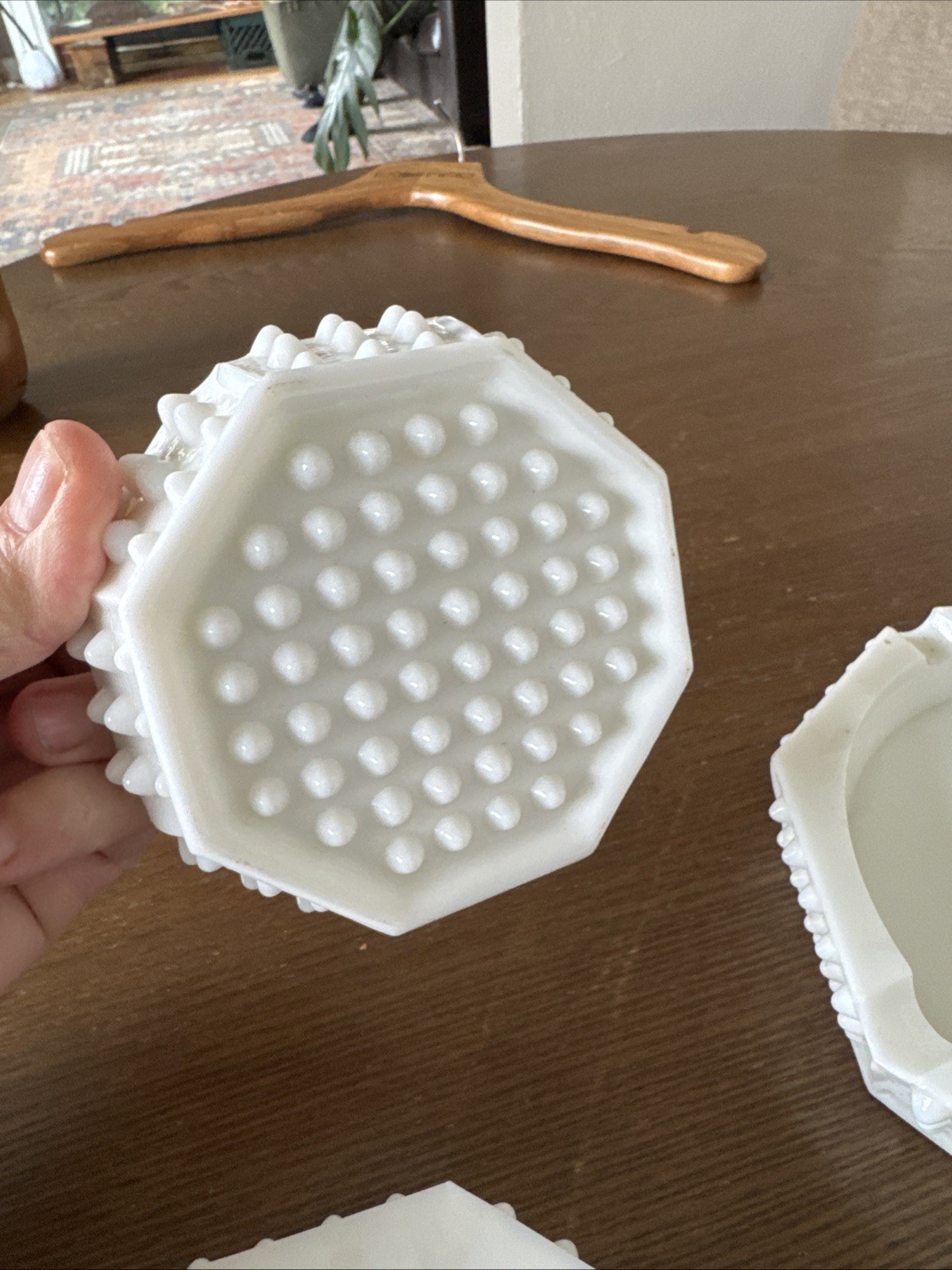 ASHTRAY CIGARETTE CIGAR Milk Glass Fenton Hobnail Set 3 Stackable Vintage MCM