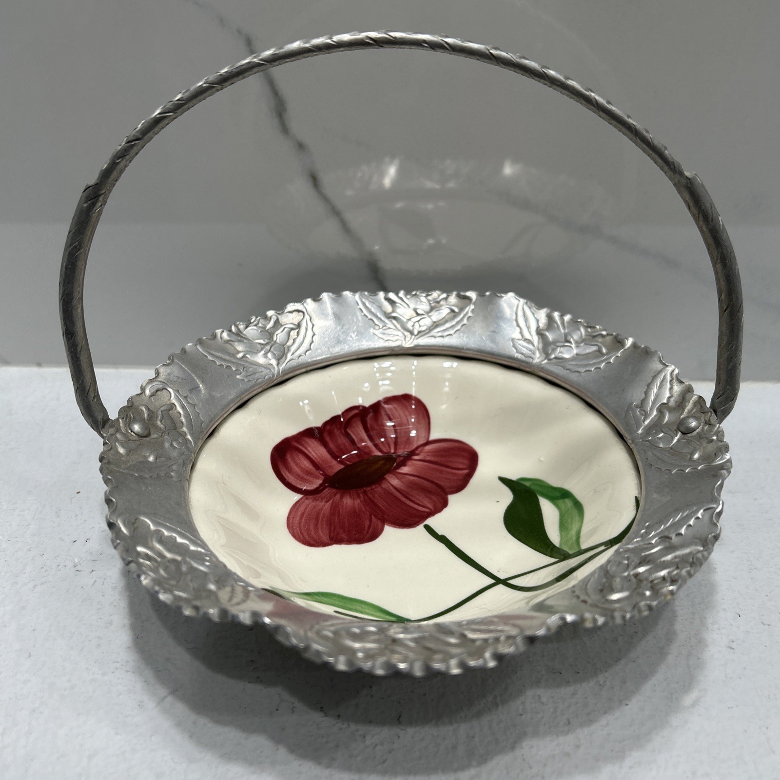 Vintage Blue Ridge Pottery Ceramic Bowl In Hammered Aluminum Frame