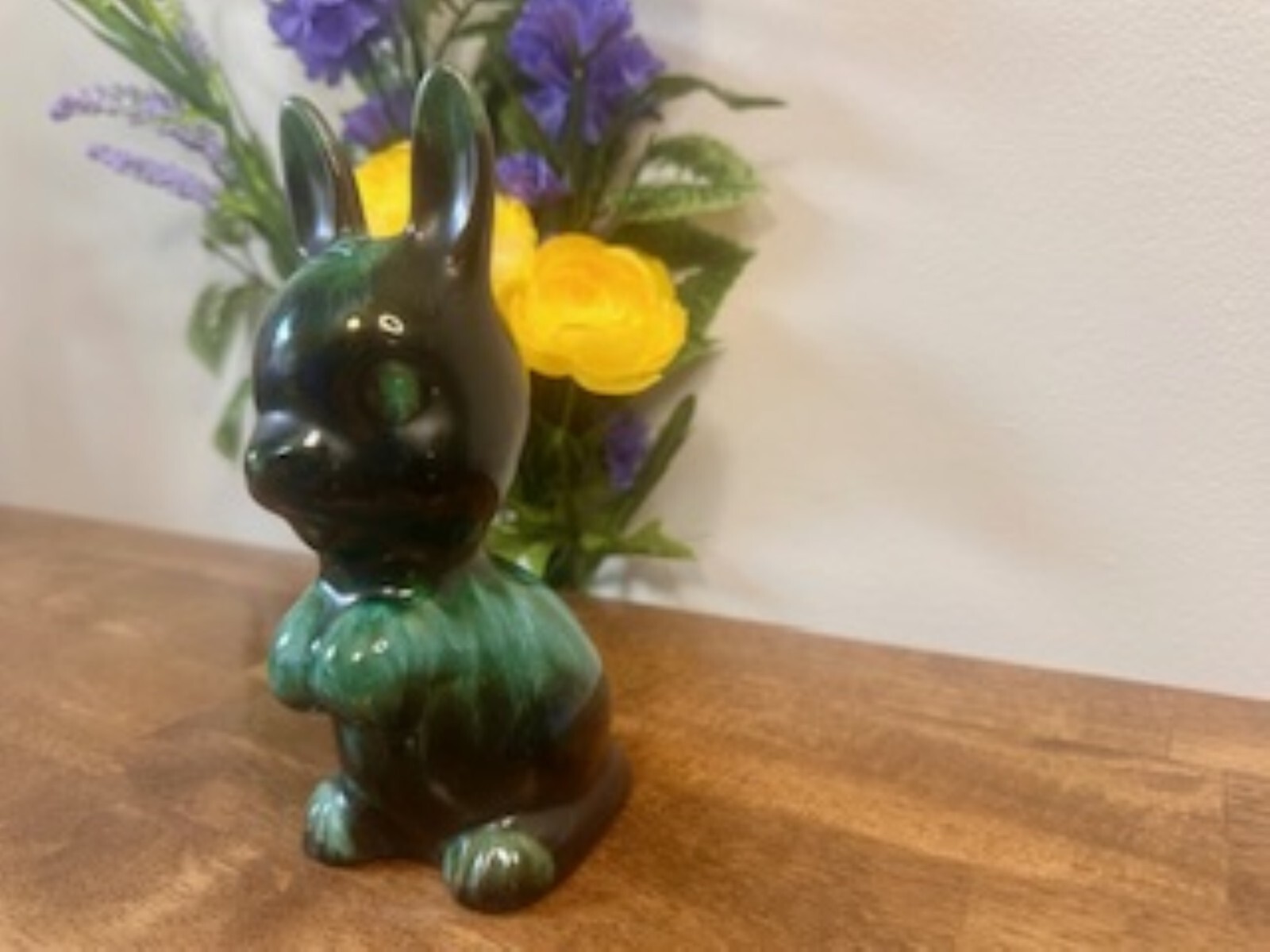 Blue Mountain Pottery Bunny Vintage Canadian Figurine Retro Decor Rabbit
