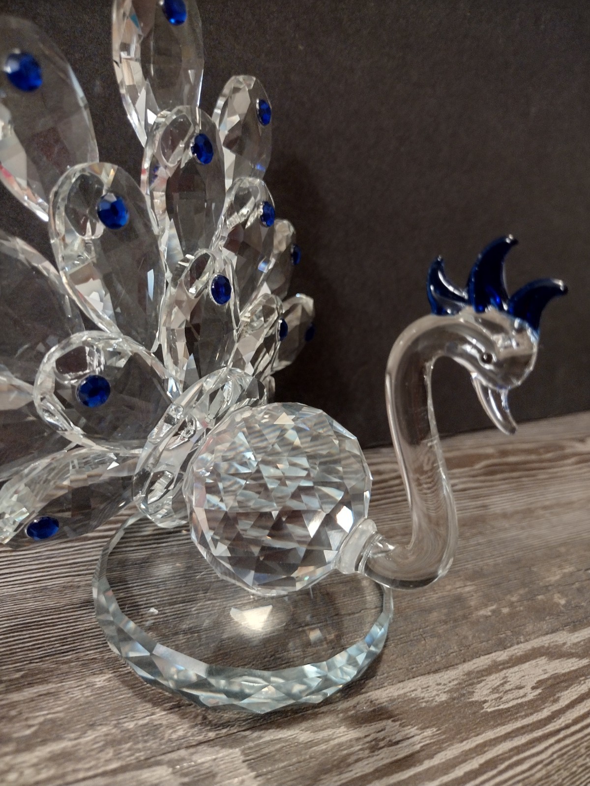 Gorgeous Art Glass Peacock With Sapphire Blue Jewels 5″ Tall 5″ Wide