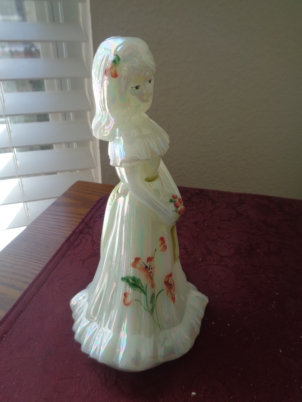 Vtg Fenton Mother of Pearl Pink Flower Bridesmaid Doll Figurine EUC
