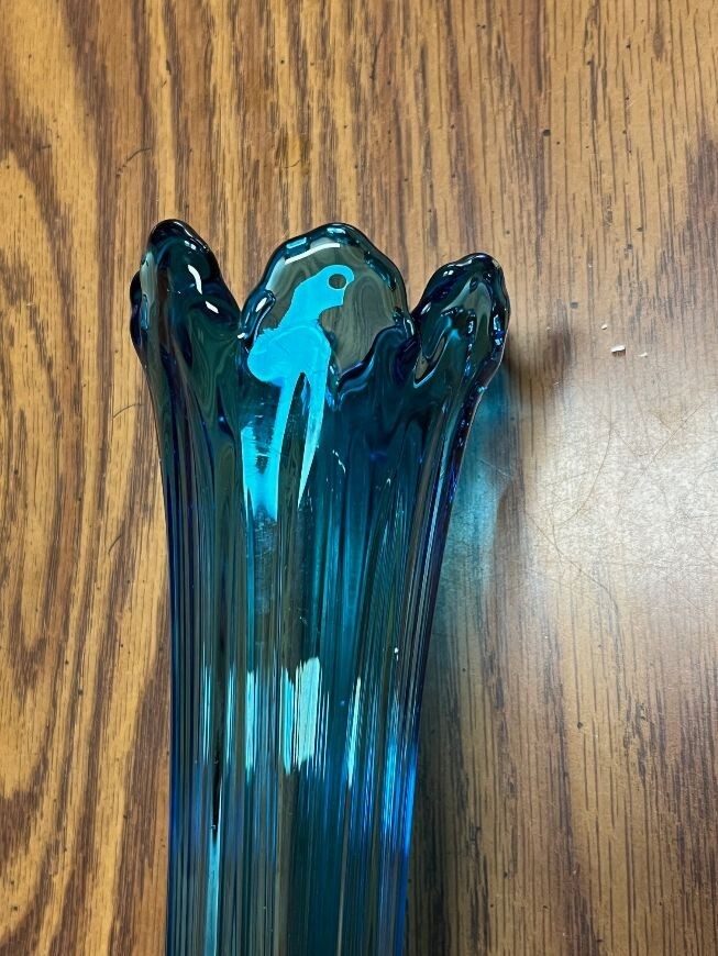 Mid-Century Modern LE Smith Blue Swung Vase 6 Finger 13 1/2″