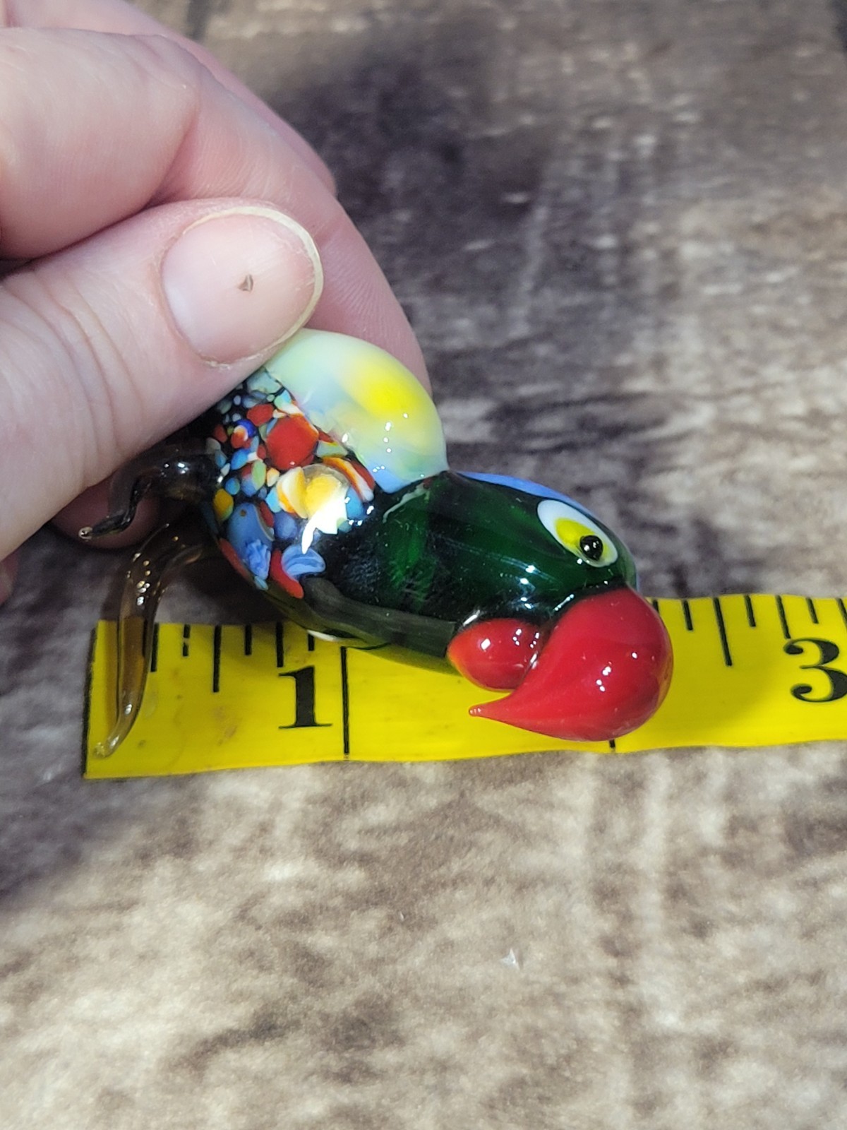 Fine Quality Russian Hand Blown Lampwork Glass Parrott Figurine