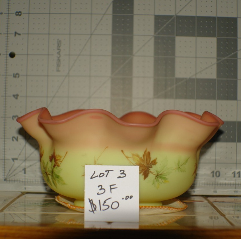 Fenton Burmese 4in handpainted leaves glass ruffled basket