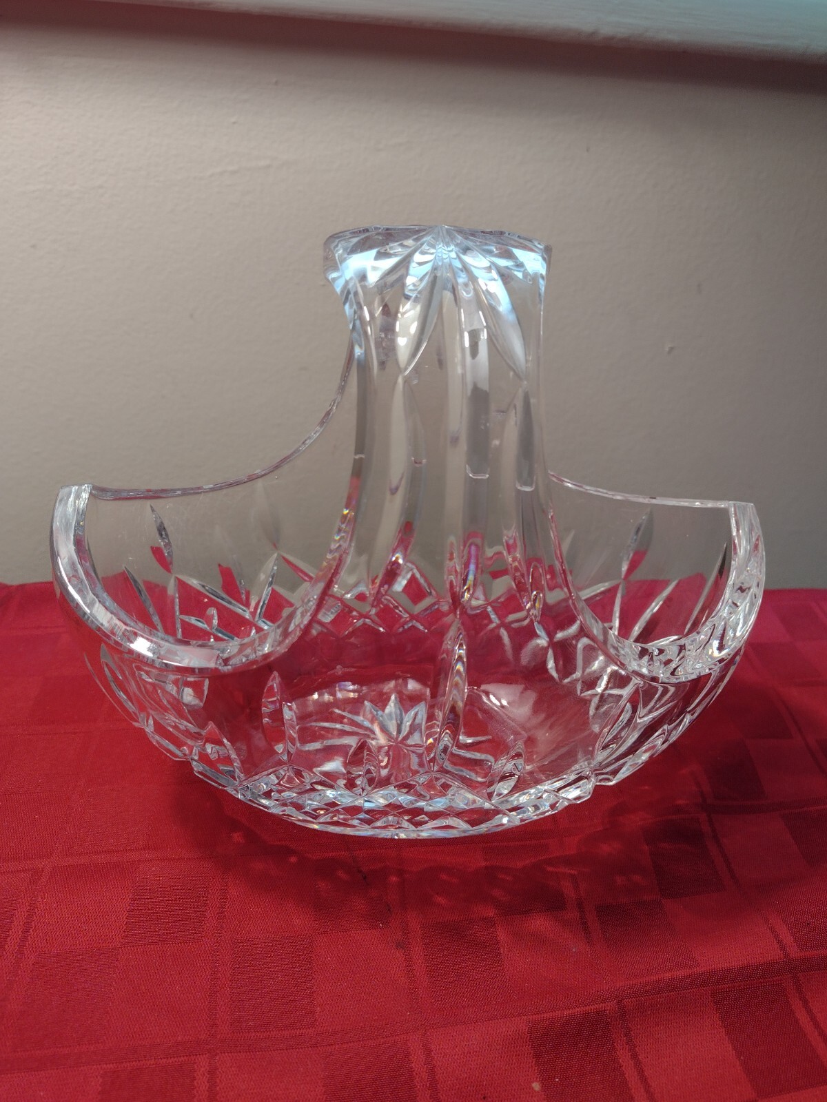 Waterford Crystal Lismore 7 1/2” Cut Basket Excellent! Easter