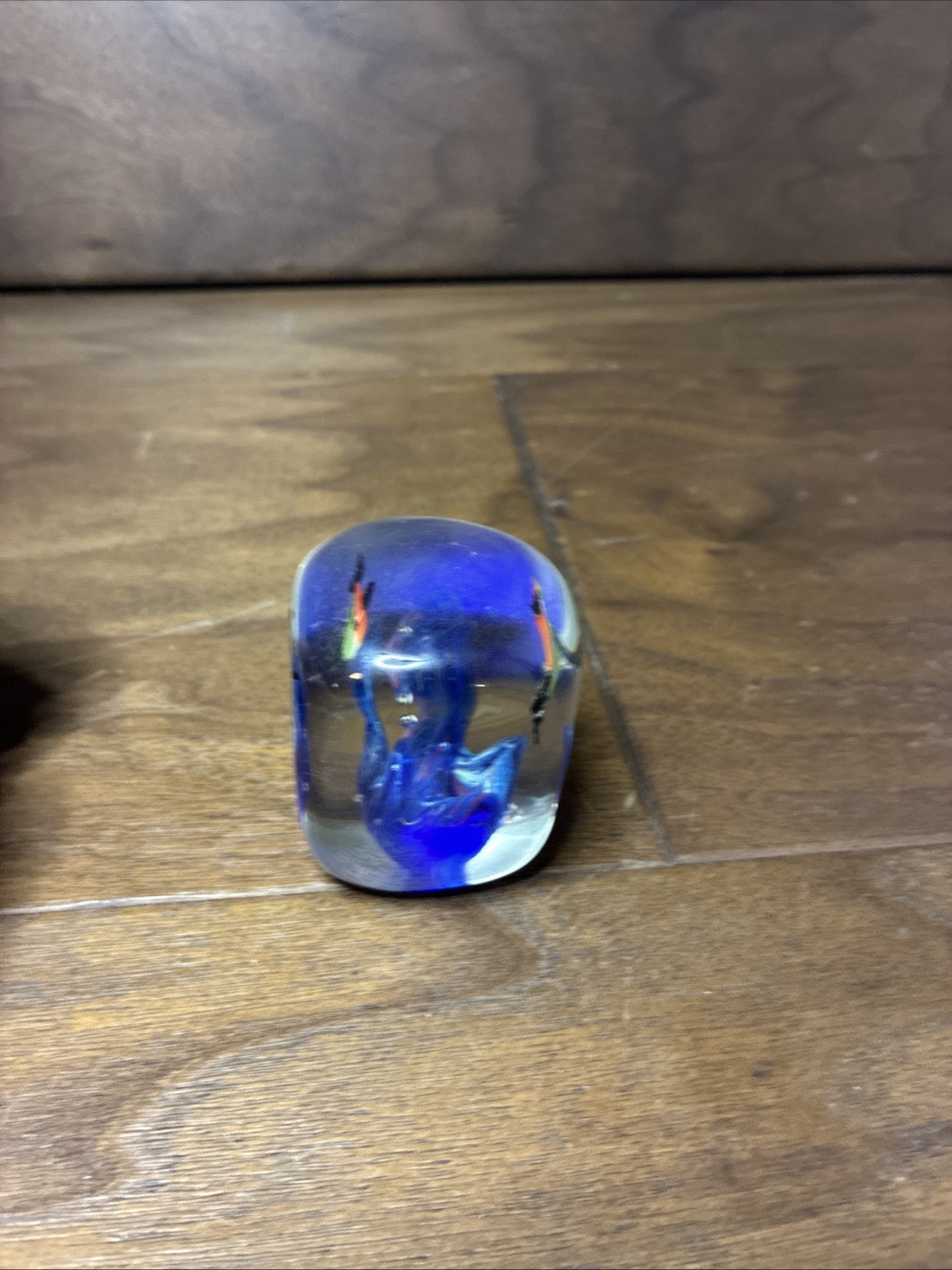 Art Glass 2″ Paperweight Fish Aquarium Scene Seascape Goldfish Blue Orange Ocean