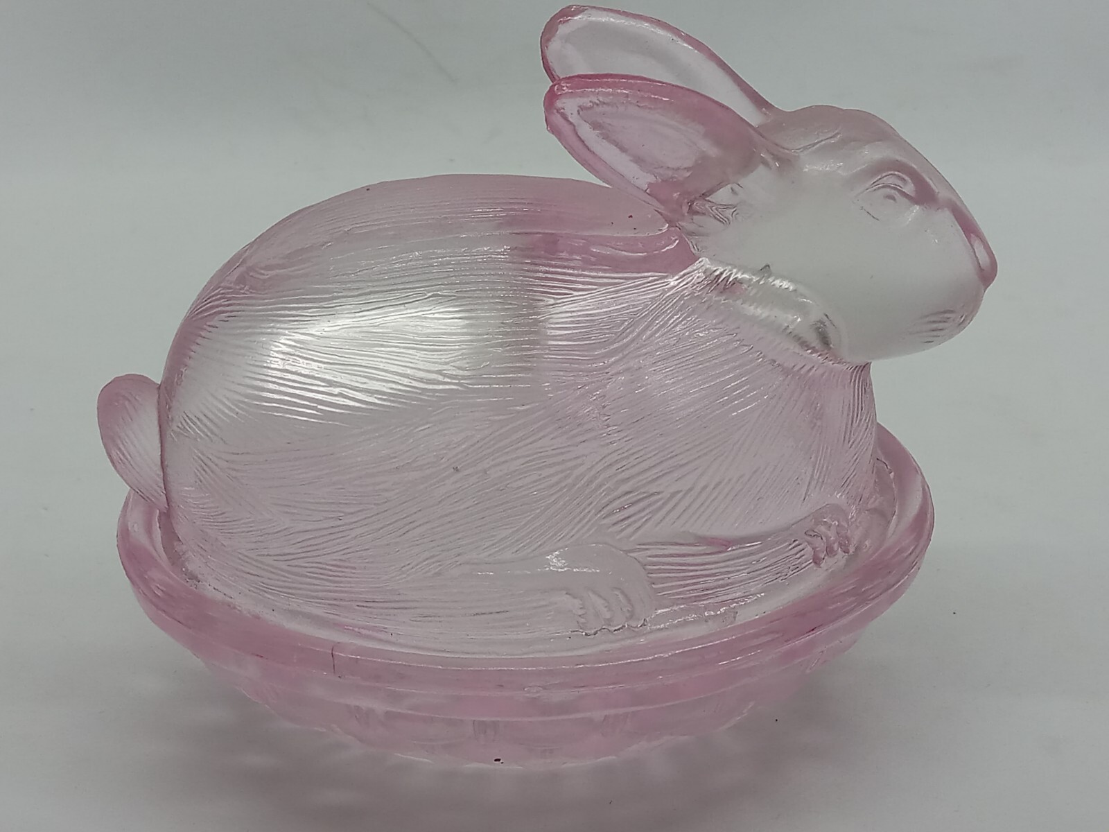 L.E. Smith Pink Glass Bunny Rabbit On Nest Candy Dish MCM