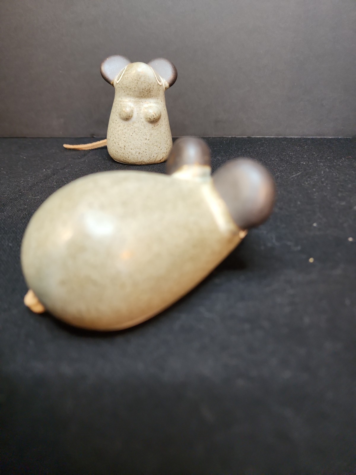 Strawberry Hill Werkshop Pottery Mice Figurine Set Of 2 Mice.