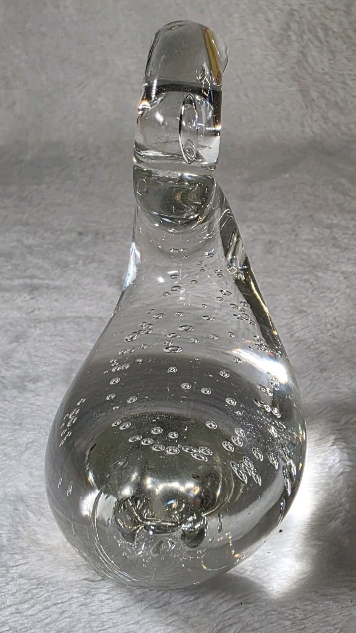 Vintage Clear Glass Swan Paperweight Bullicante Controlled Bubbles Irice Style