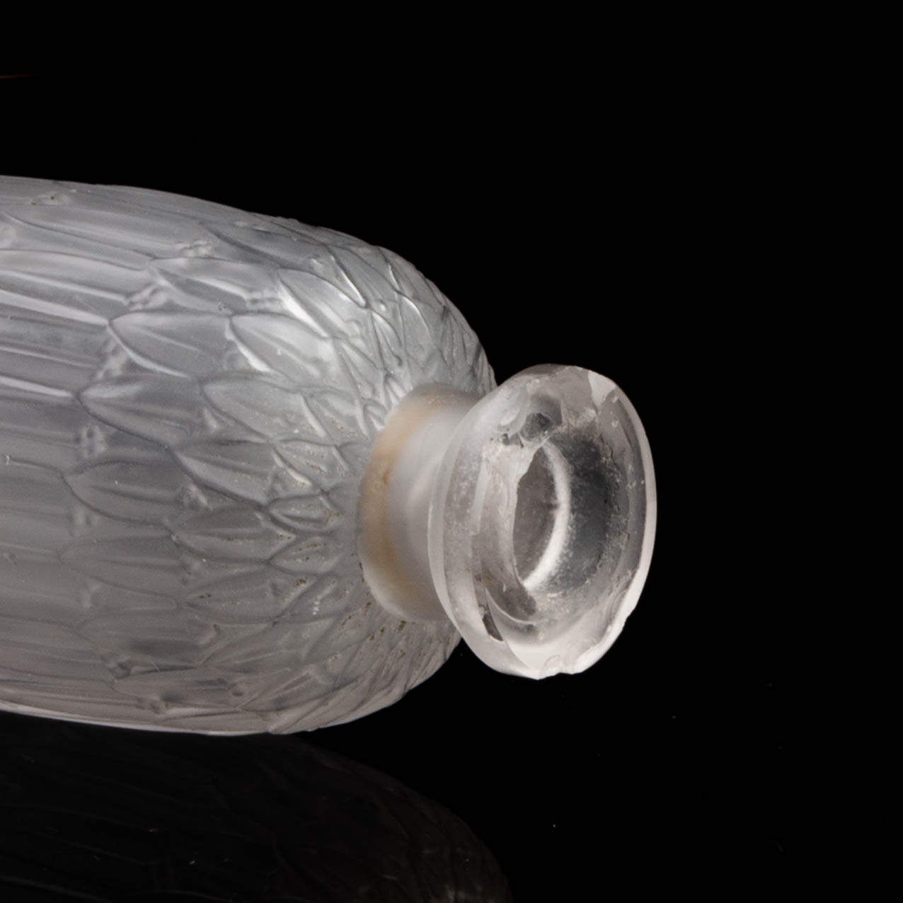 Rene Lalique Petites Feuilles Vintage Glass Perfume Bottle c1914 R. Pre-War