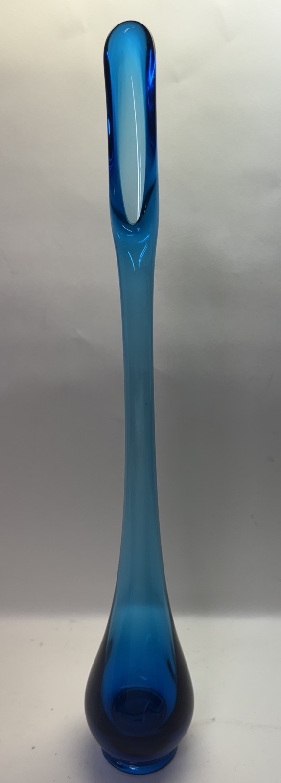 Vintage MCM Peacock Aqua Turquoise Blue Swung Art Glass Bud Vase 14.5″ Tall