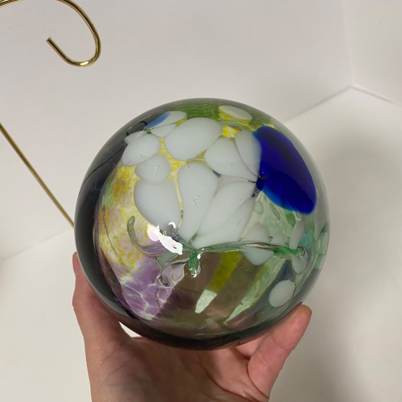 Kitras Art Glass Witch Ball Hand Blown Suncatcher Ball Orb 5” With Tag Large