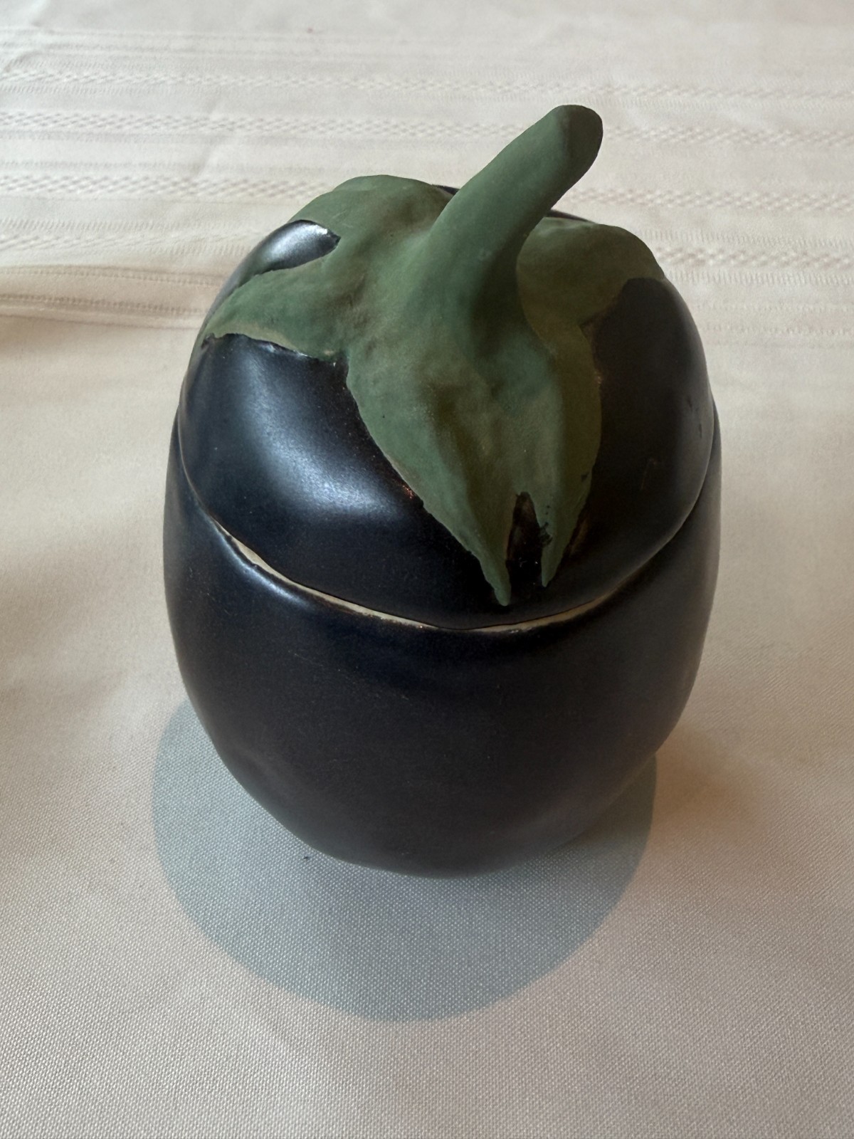 Patricia Garrett Great Impressions 5 piece Pottery Eggplant Set (never used)