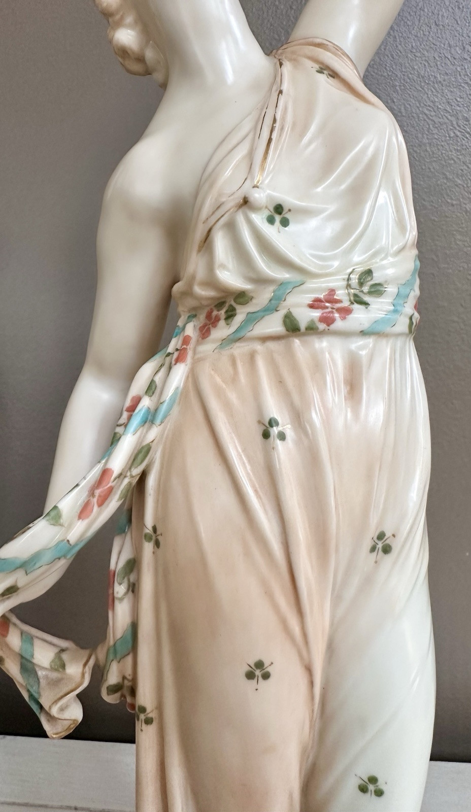 ANTIQUE ROYAL WORCESTER BLUSH “LIBERTY” WOMAN DOVE FIGURINE FIGURE 16″ LARGE