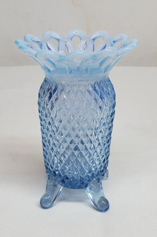 Imperial Glass KATY BLUE Opalescent Laced Edge 4-Toed SPOONER 5″ Vase RARE & HTF