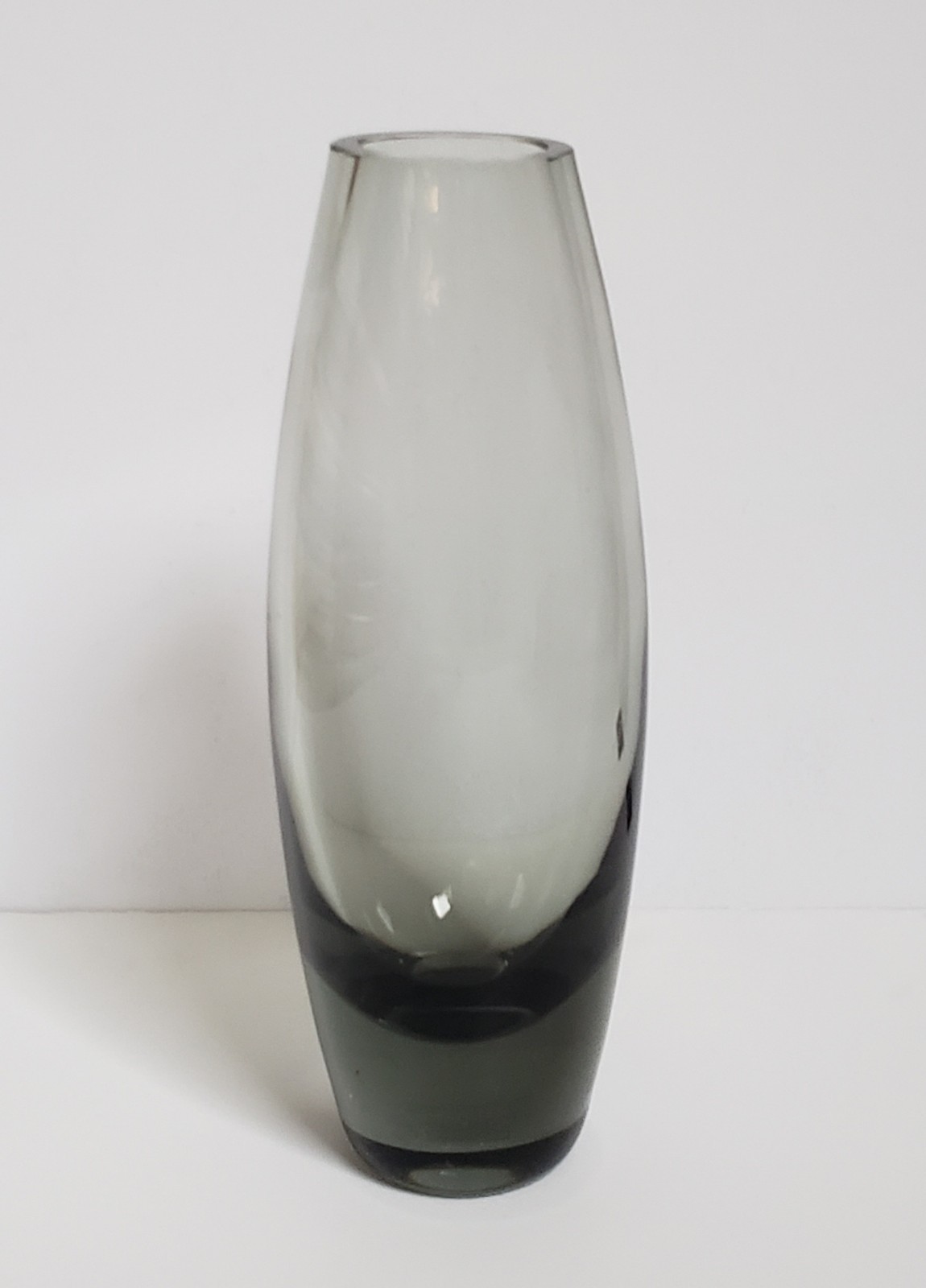 MCM Holmegaard #15391 Per Lutken Smoke Glass ‘Hellas’ Vase 9″ *Signed*