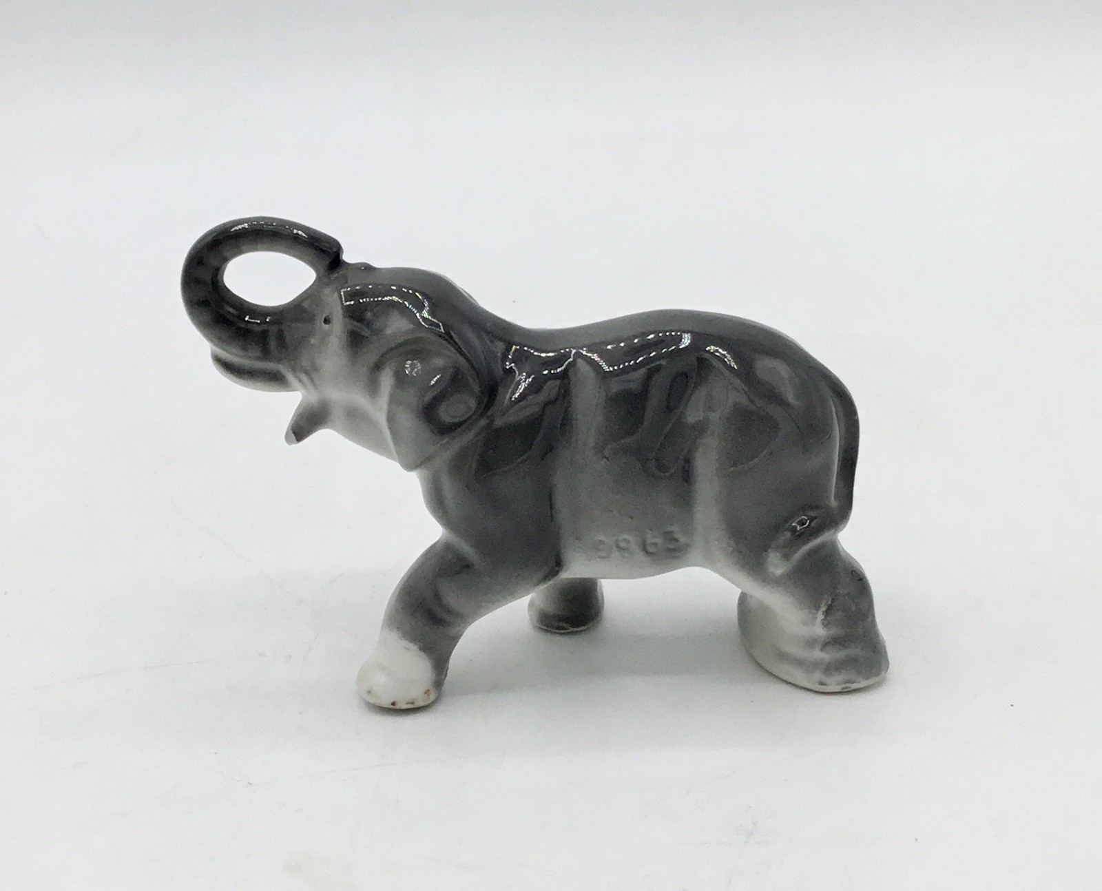 💥1900’s-Germany Wagner & Apel- #9963 Elephant Trunk Up Porcelain Figurine💥RARE