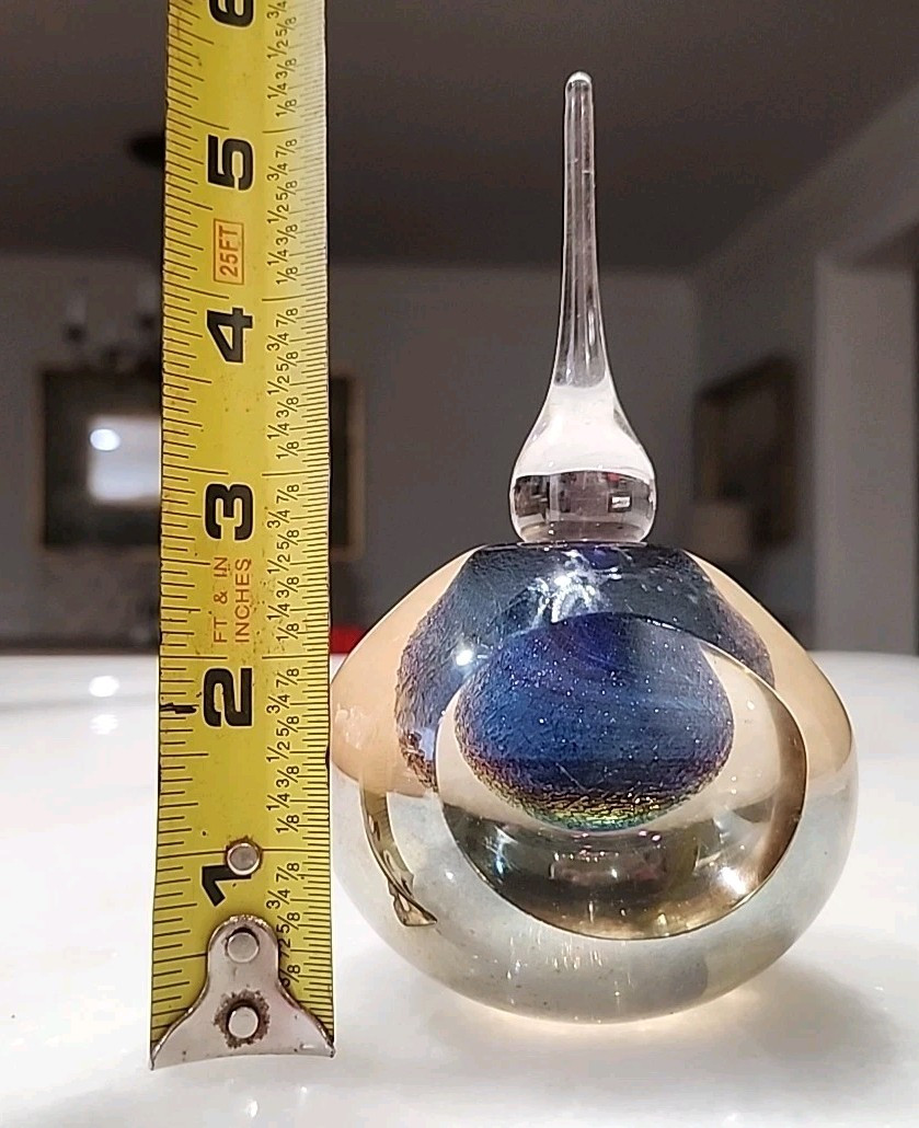 Huge 5.5″ Eickholt Gold Sapphire Iridescent Aurene Glass Perfume Bottle 1991