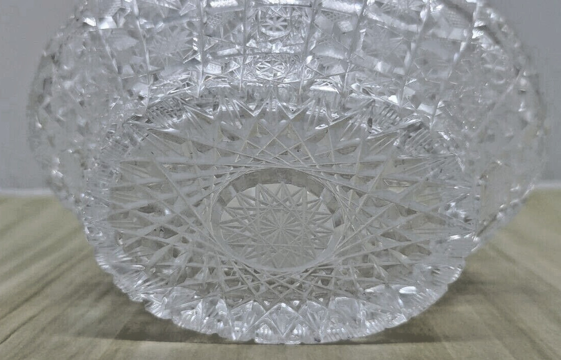 CRYSTAL BOHEMIA CZECH REPUBLIC Hand Cut 24% Lead Crystal Basket Queen Lace Gift