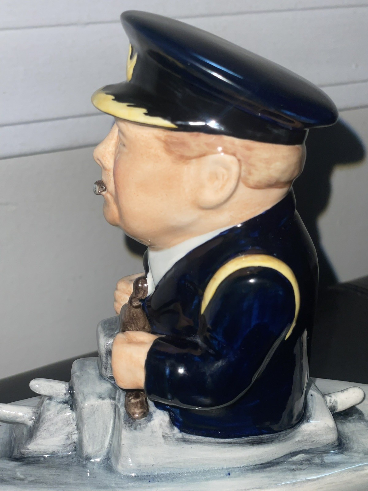 BAIRSTOW MANOR COLLECTABLE WINSTON CHURCHILL BOAT ROYAL NAVY WWII FIGURE*Damaged