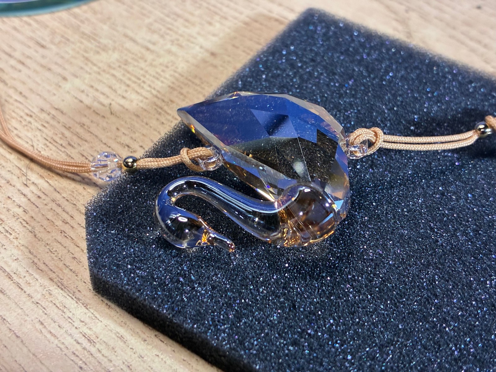 Swarovski Swan Ornament , Crystal Golden Shadow MIB 2020 Loyalty Gift