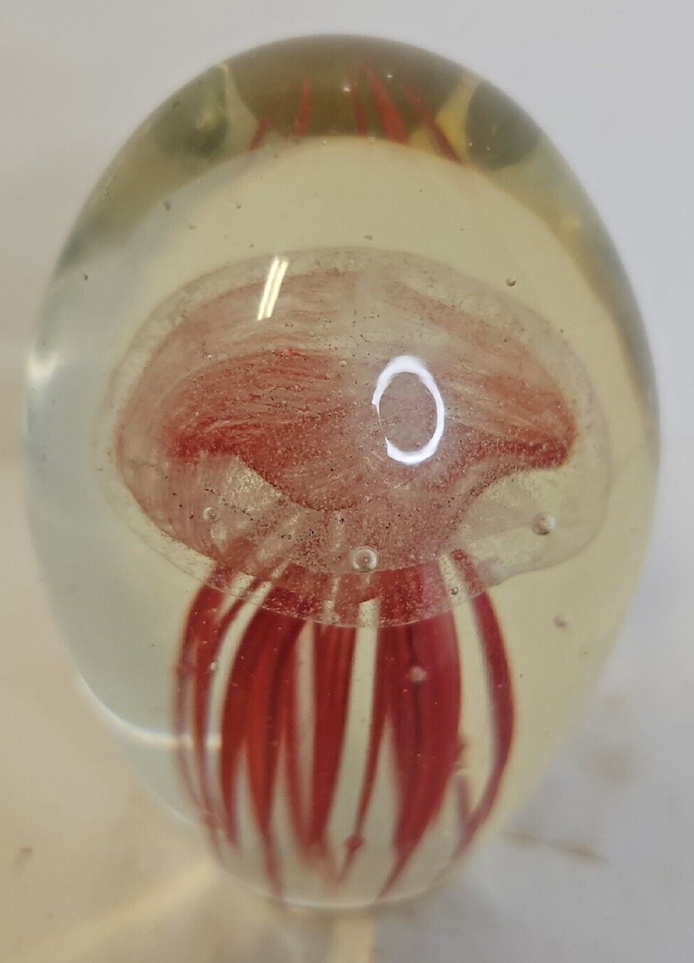 Art Glass Red Jellyfish Glass Paperweight Glass Orb With Small Bubbles 4.5”T