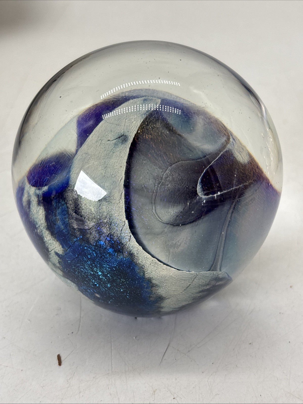 Vintage Robert Eickholt Signed “ocean Sea” 1982 Hand Blown Glass Paperweight Blu