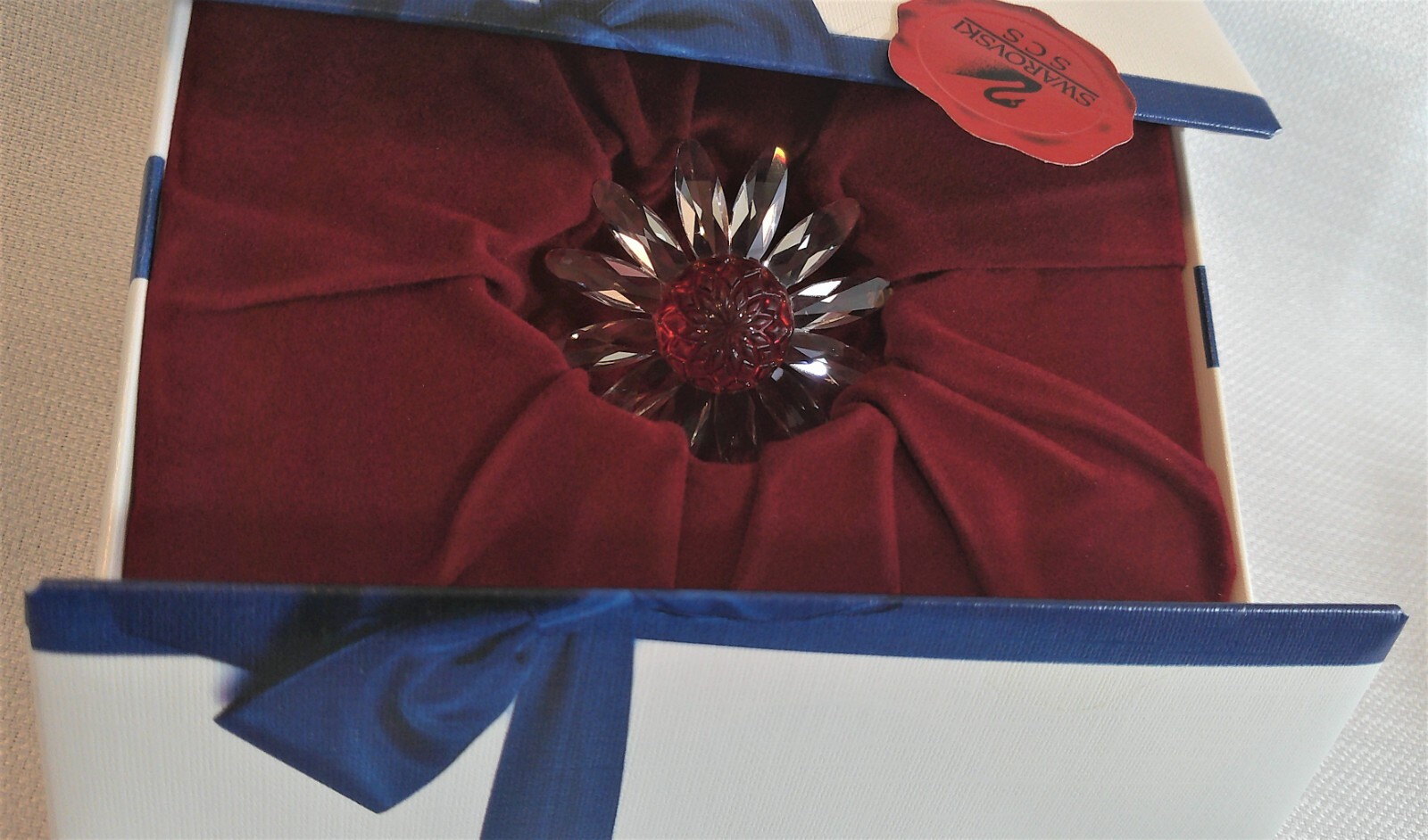 Swarovski SCS Crystal Marguerite Flower / Daisy Red & Clear in Original Box