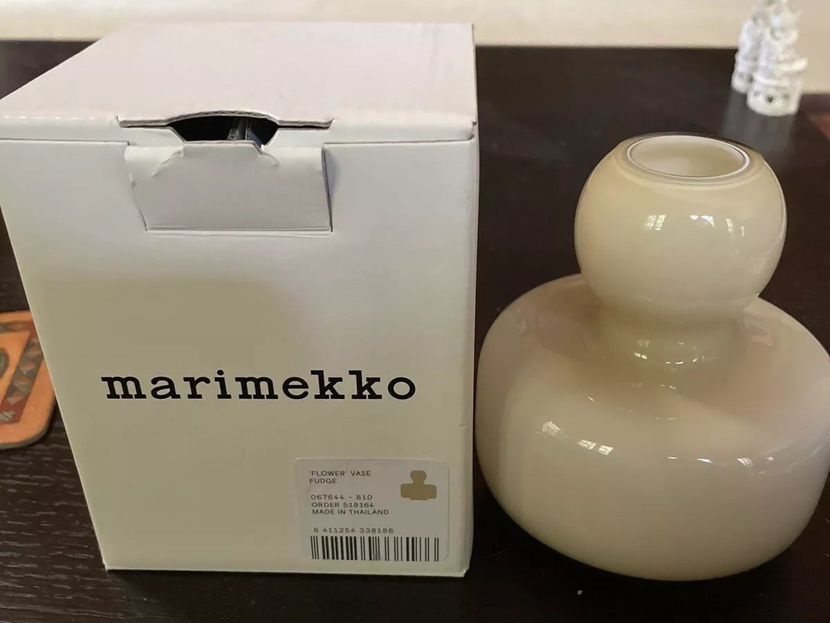 MARIMEKKO Vase Color FUDGE Mouth Blown Glass Sculpture FINLAND 4.3” HTF