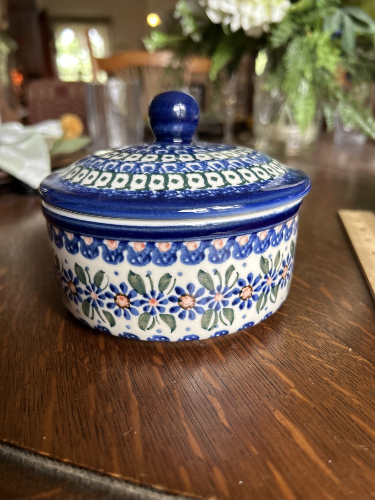Polish Pottery Round Lidded Trinket Box 4.75” Round Excellent condition